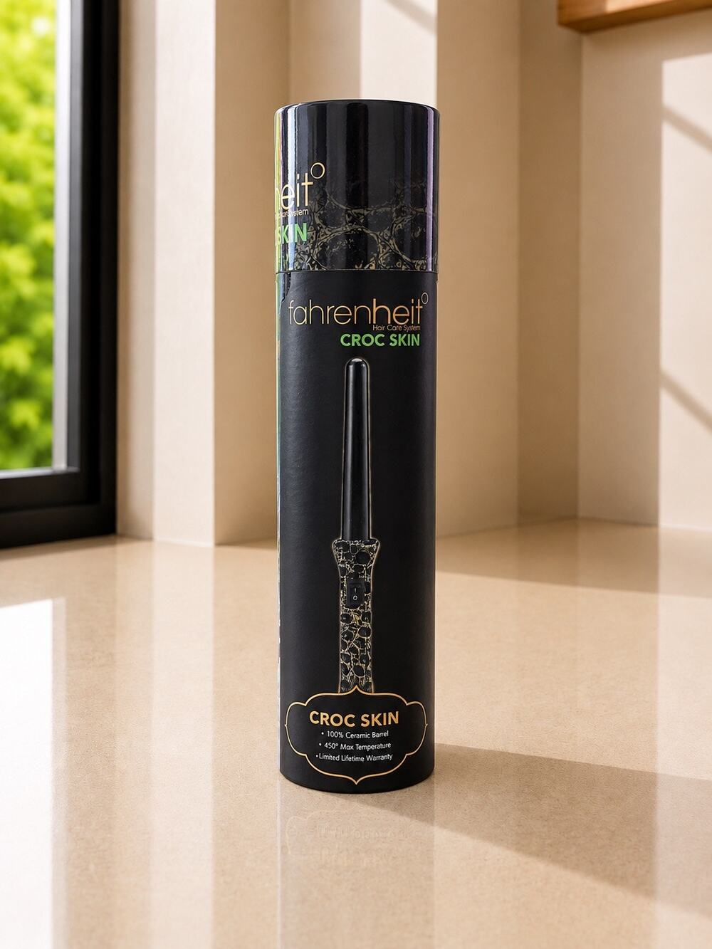 $130 Fahrenheit Croc Skin 1” Ceramic Curling Wand 450°F New